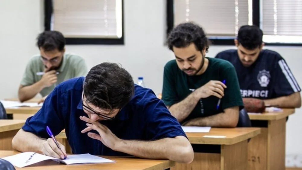 نشست خبری سخنگوی دولت درباره برنامههای هفته آینده برگزار شد